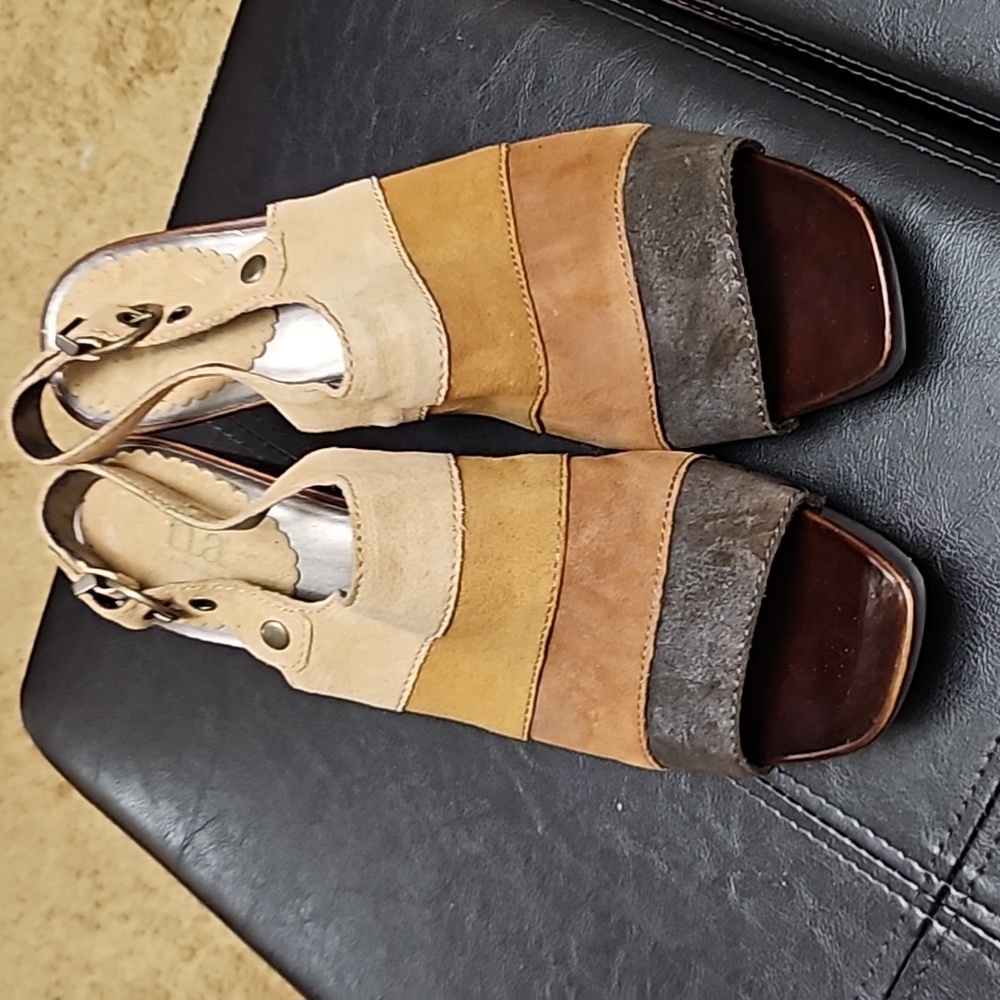 Chunky Clog shoes